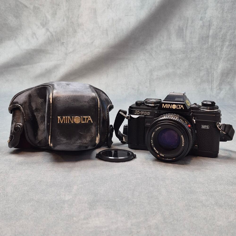 Minolta X-700 MPS SLR Film Camera MPS 35mm/ MD 50mm f/1.7 Lens From Japan Black